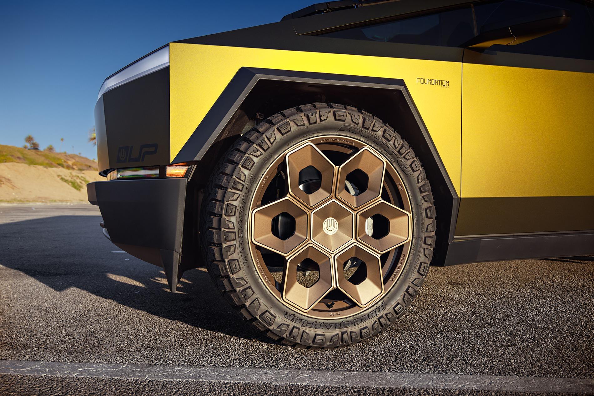 Tesla Cybertruck 24 inch wheels CYBRHEX Bronze Unplugged Performance 1920px image  (9).jpg