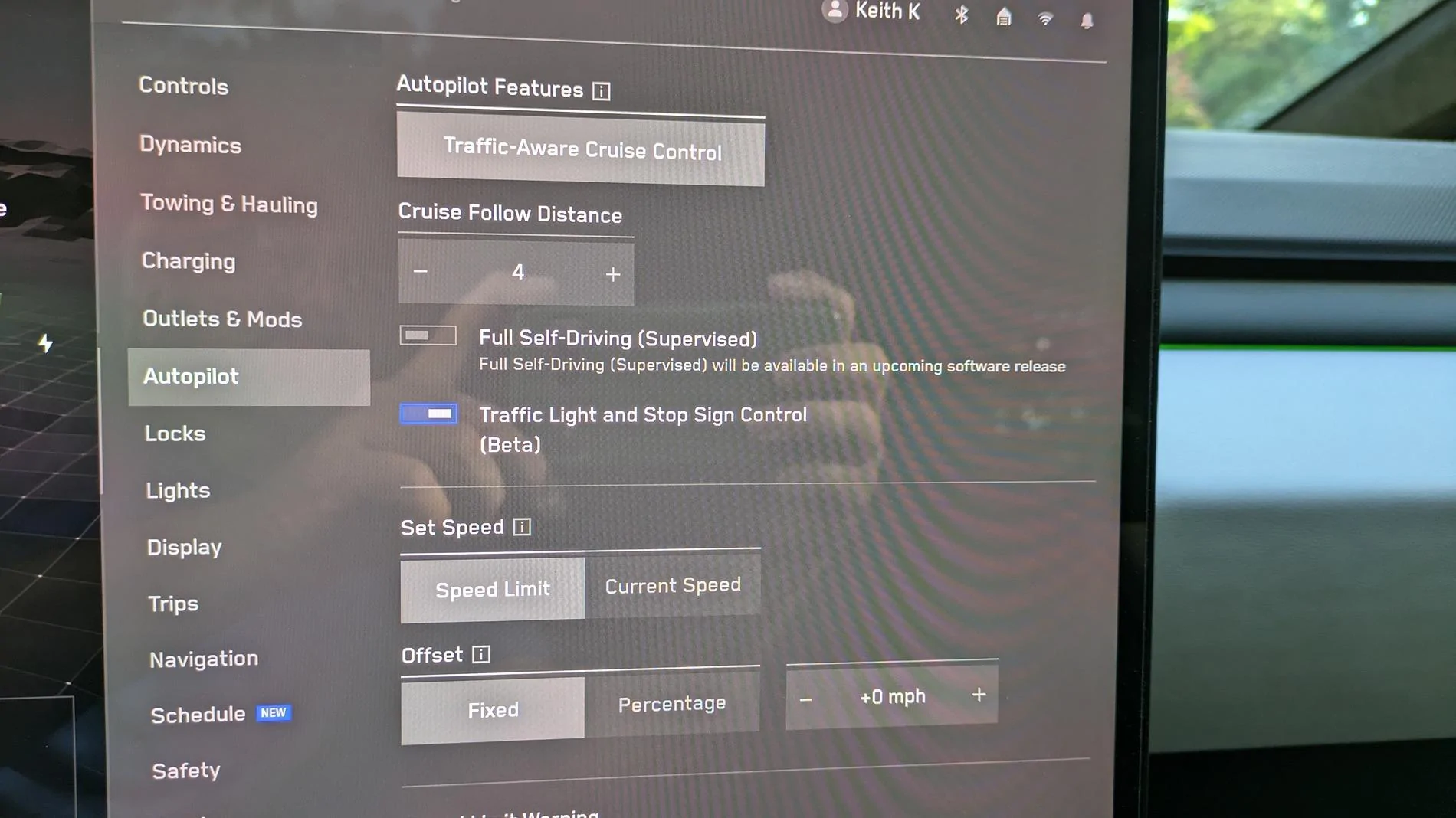 Tesla Cybertruck CT Update Tracker Thread - Latest Update: 2024.26.100 & 2024.32 - No FSD for CT yet 1000011906