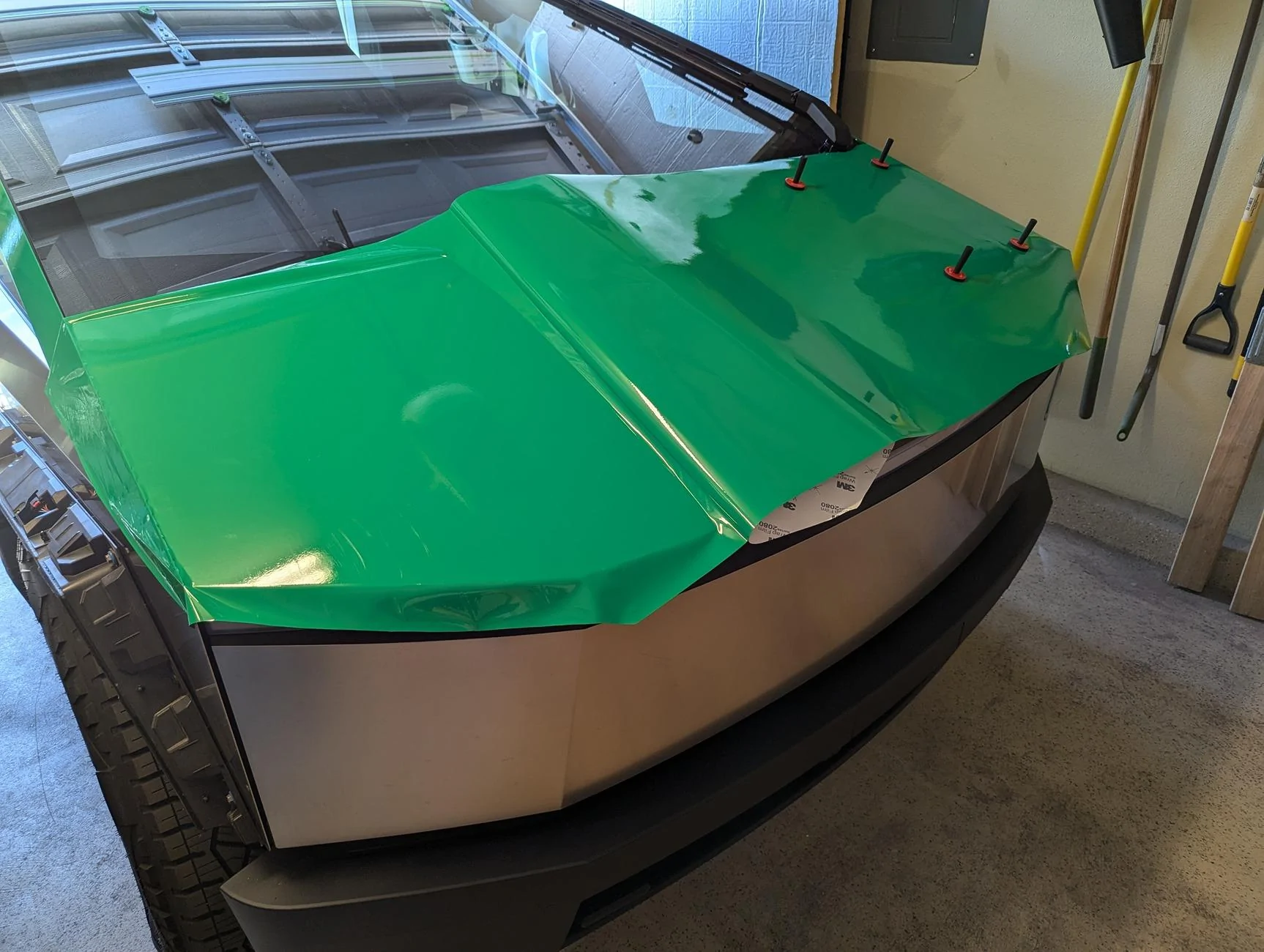 Tesla Cybertruck GREEN Vinyl Wrap & PPF Cybertruck -- Photos & Videos PXL_20240804_190355585