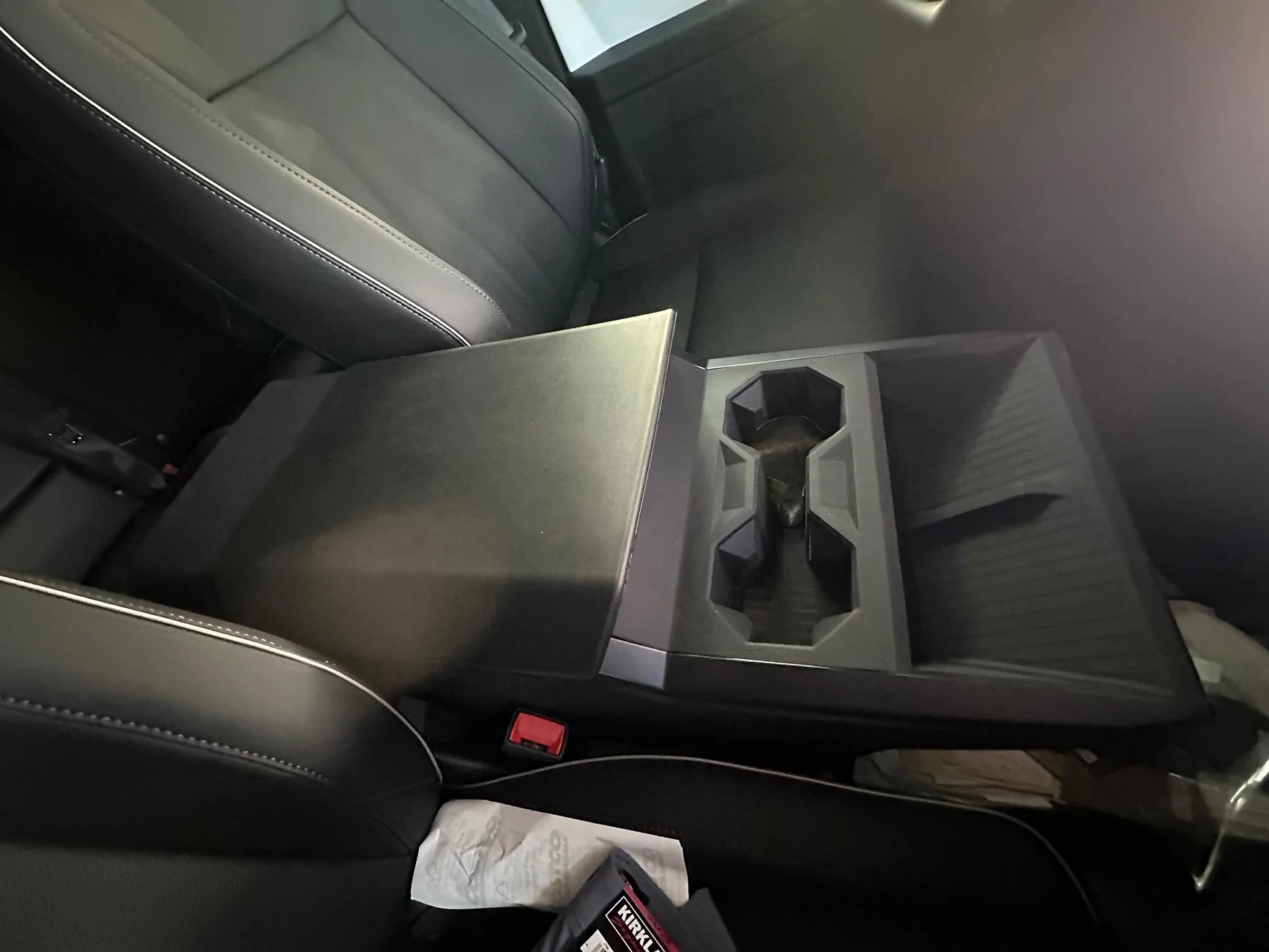 Tesla Cybertruck Really recommend these low price accesories acccyber1