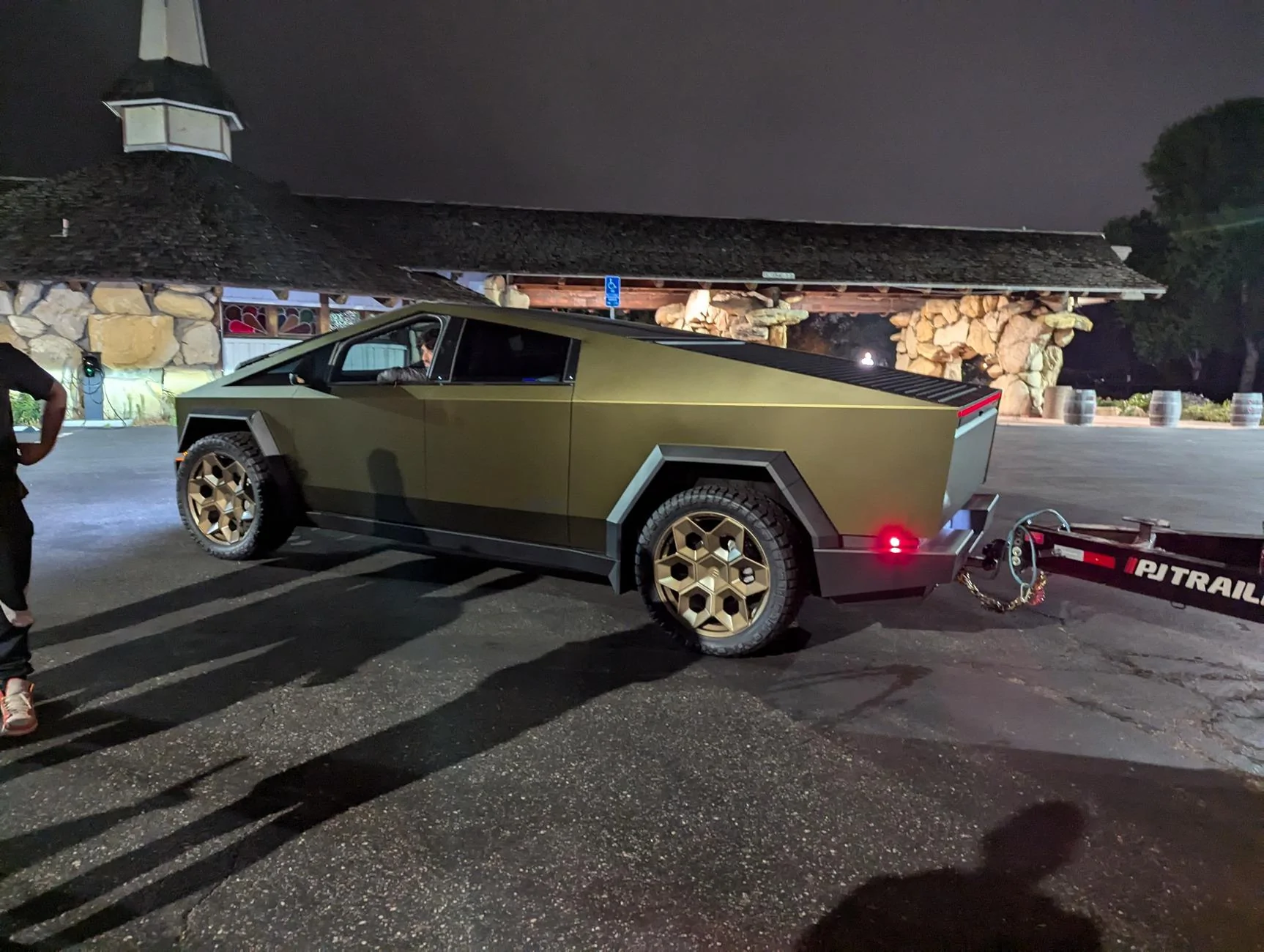 Tesla Cybertruck Report: Towing to X Takeover -- Model S Plaid racecar with our Cyberbeast on 24x9.5 UP Cybrhex wheels + Nitto Ridge Grapplers 315/45R24 PXL_20240727_070141938