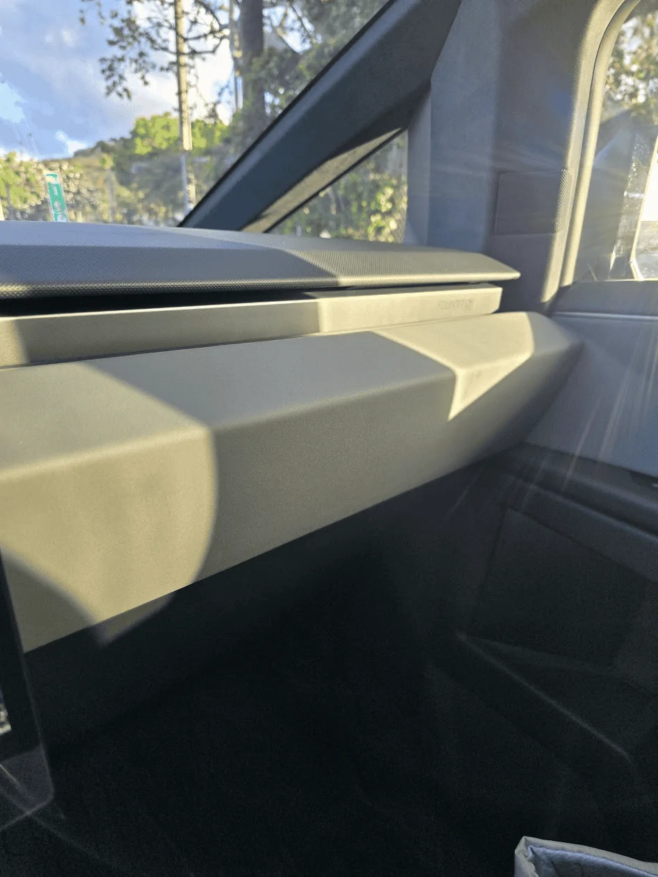 Tesla Cybertruck Any Tactical Grey VINs yet? 1723701741688-jz