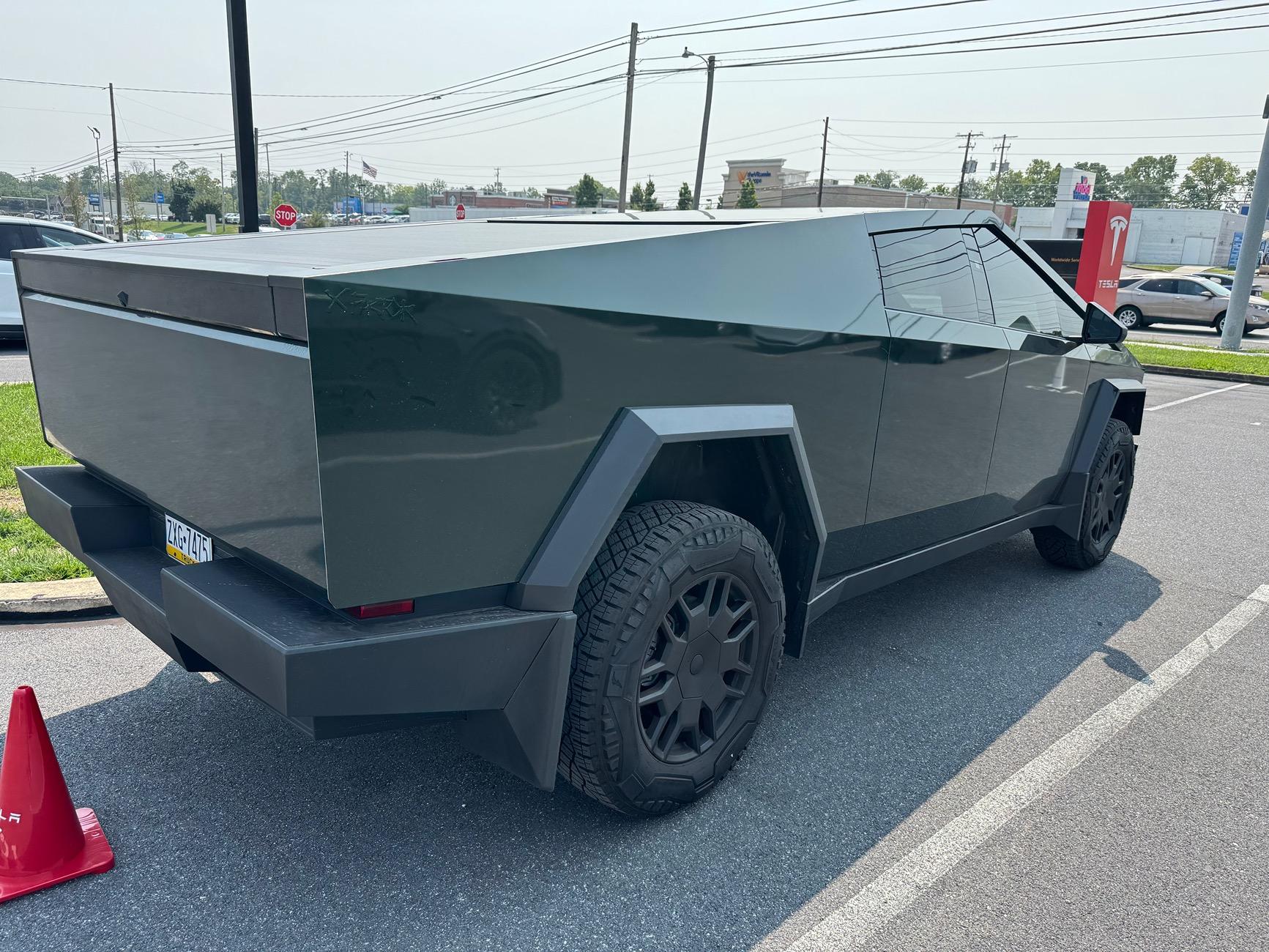 Tesla Cybertruck Cyberbeast waiting room ⏳ IMG_2628