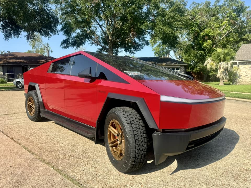 Tesla Cybertruck Cybertruck Aftermarket Wheels & Tires Photos + Info Compilation 455702445_8002101959836810_3622310008302013458_n