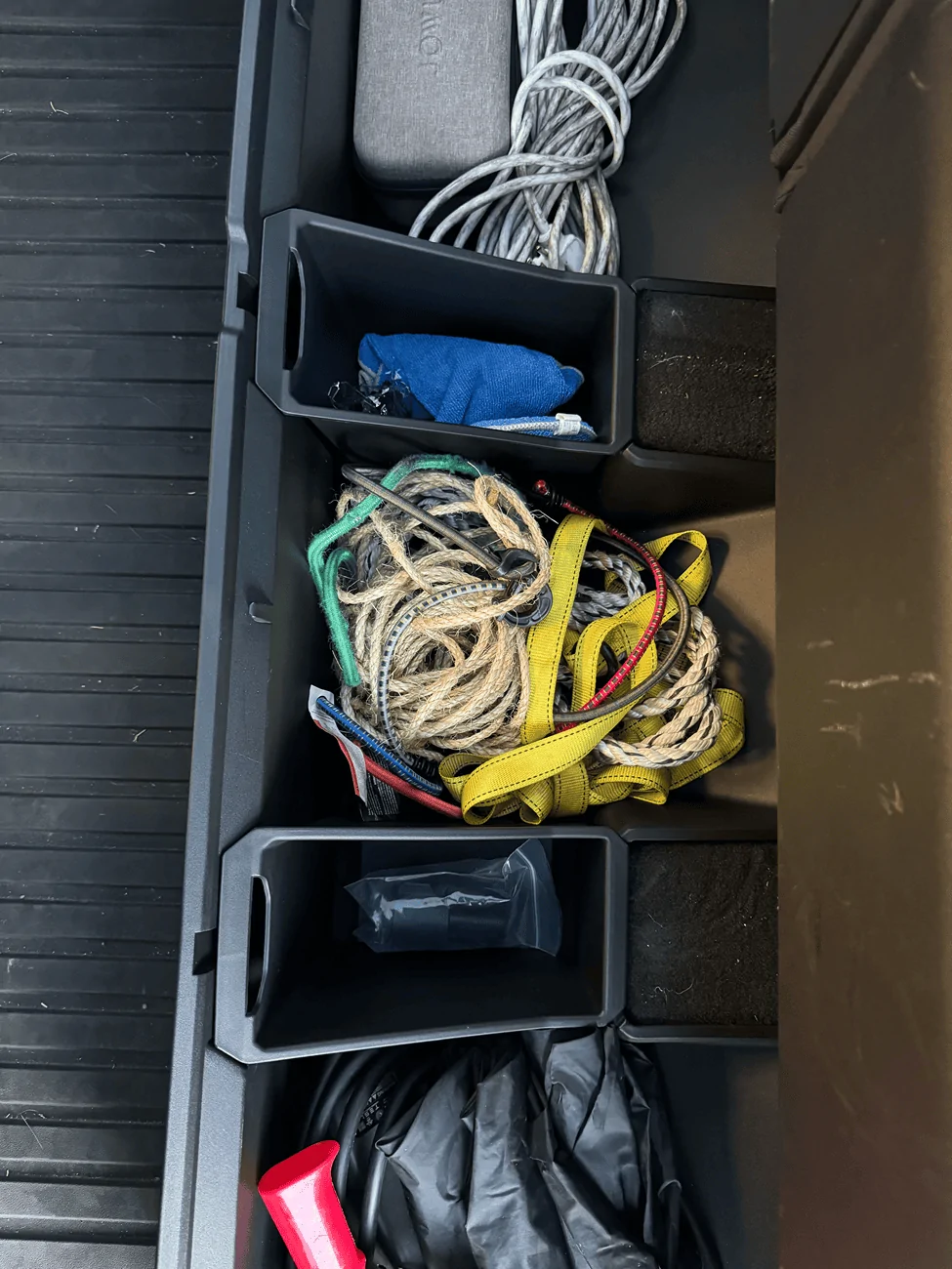 Tesla Cybertruck Updated Underseat Storage with Dividers (Add On Buckets) tempImageAhDNxX