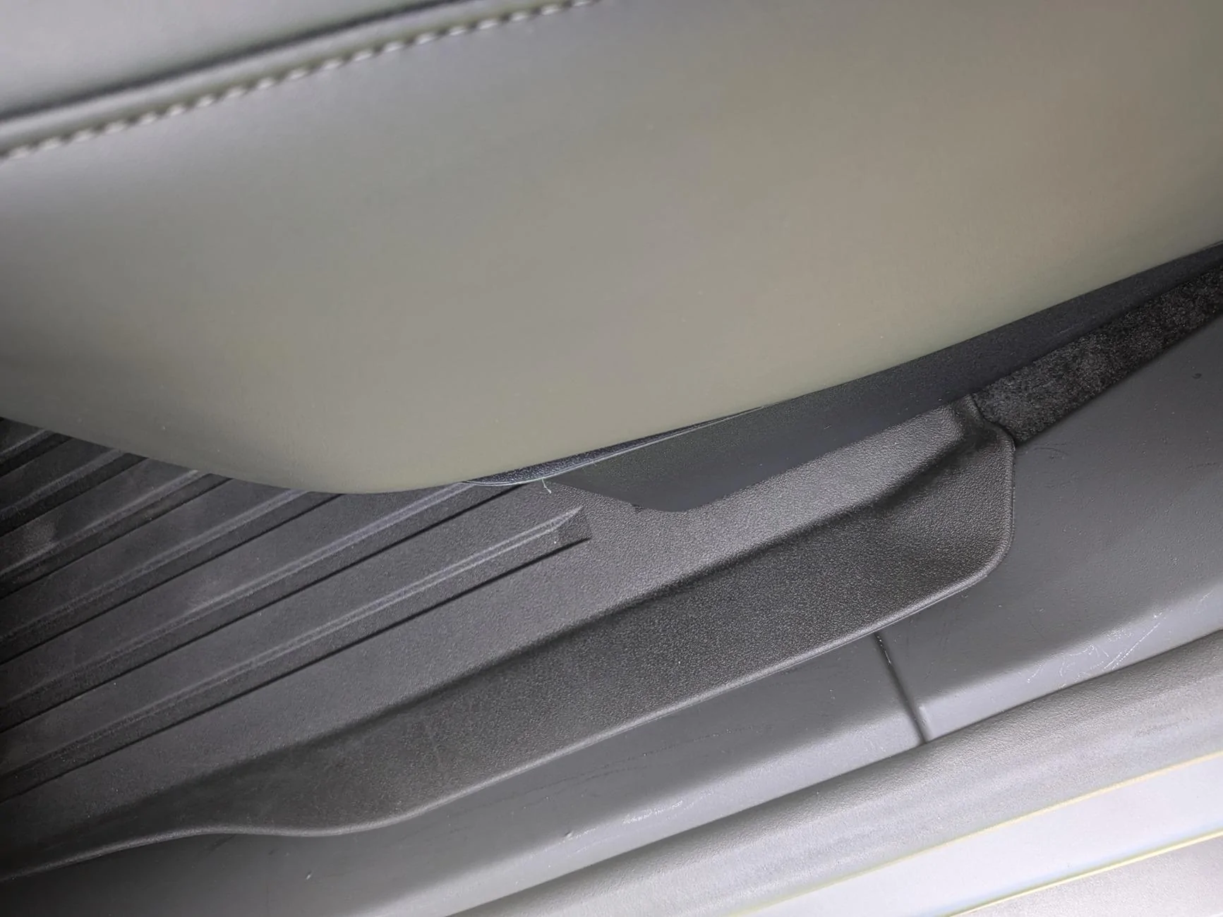 Tesla Cybertruck Updated Underseat Storage with Dividers (Add On Buckets) 2095
