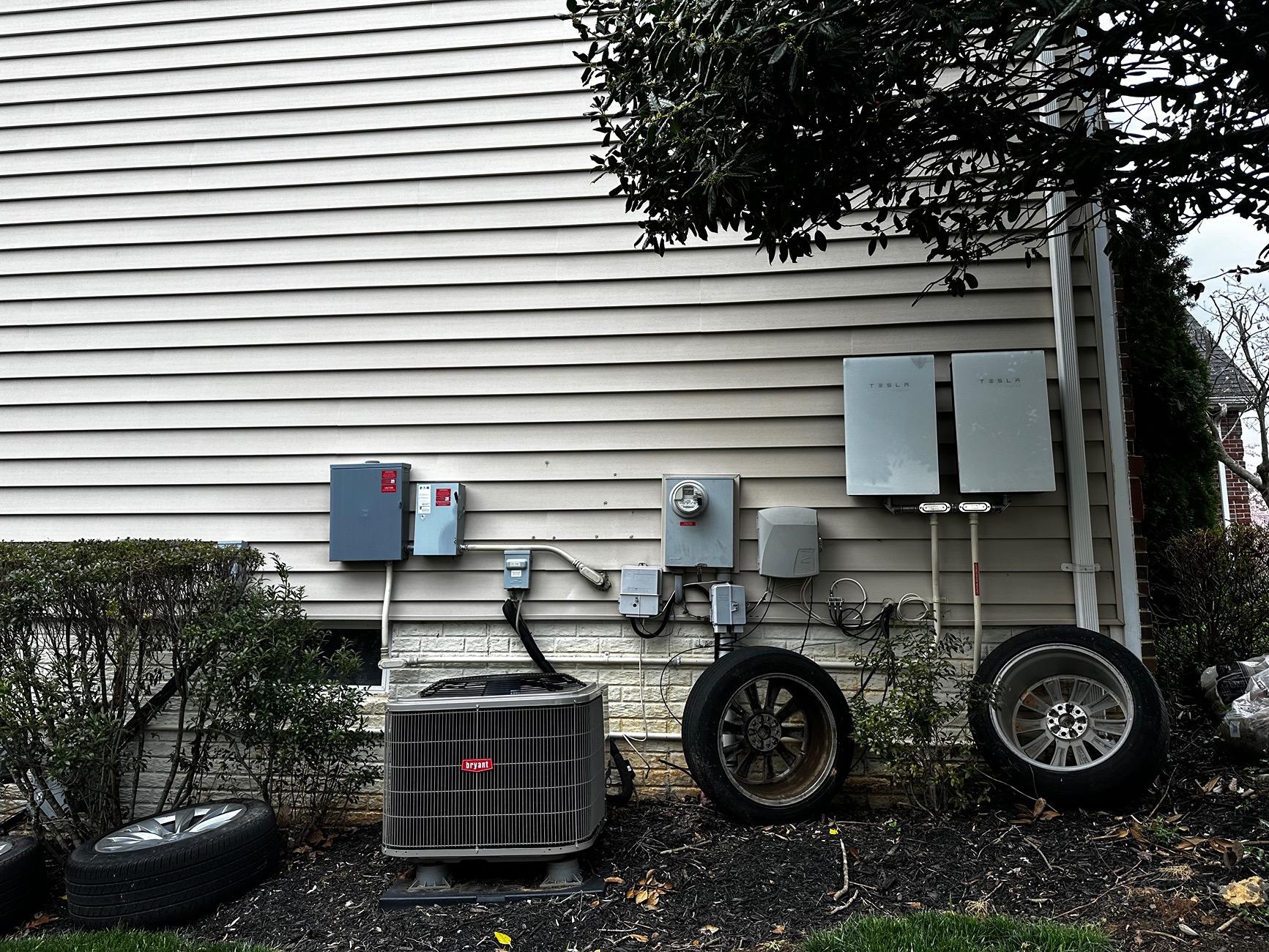 Tesla Cybertruck Tesla Solar disconnected with Poweshare install, questions for those with Tesla Solar, powershare, and no powerwall. IMG_3267_Original