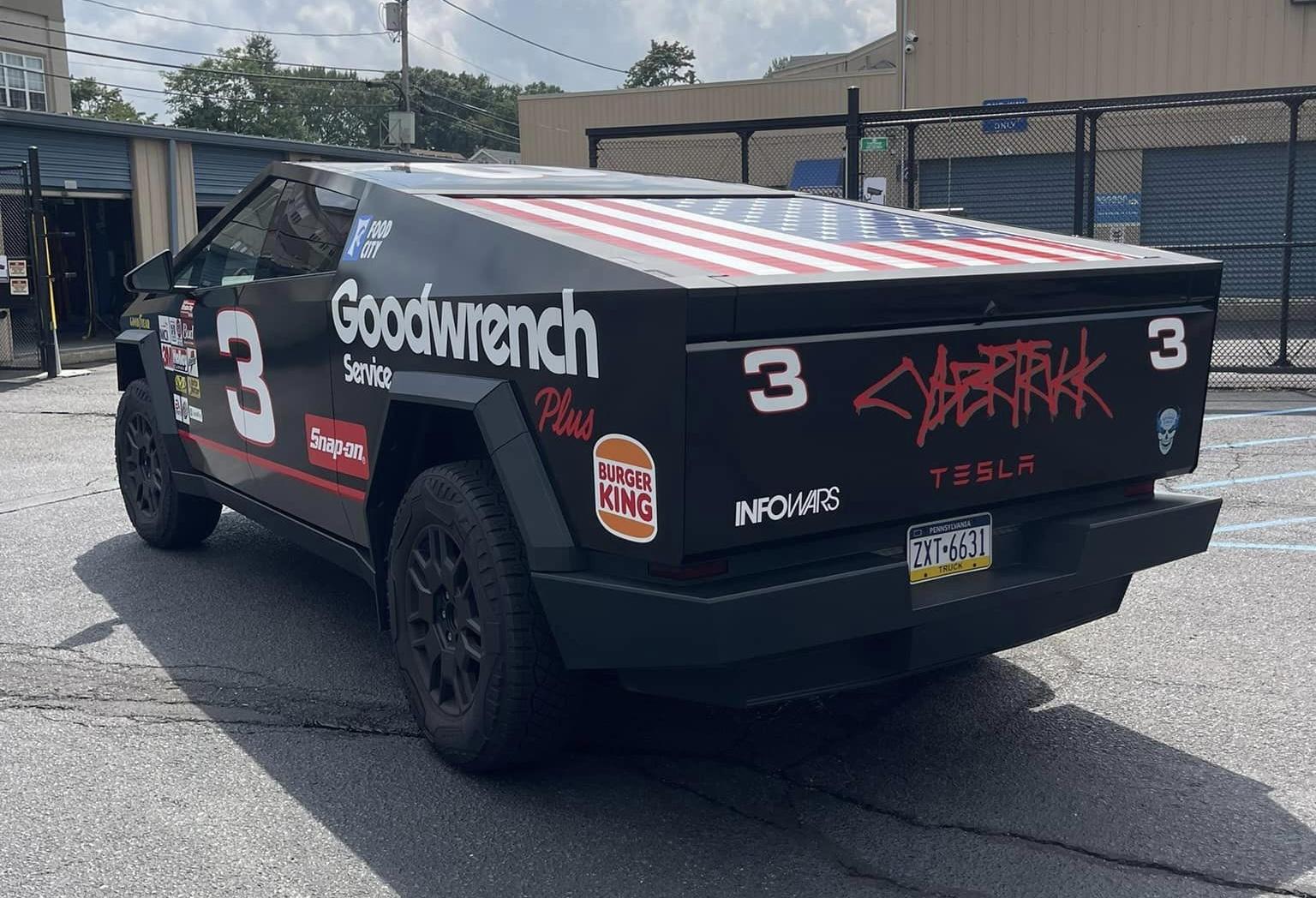 Tesla Cybertruck CUSTOM GRAPHICS / DESIGN / THEME Vinyl Wrap & PPF Cybertruck -- Photos & Videos 456060215_2792099167620734_5951601824891152094_n (1)