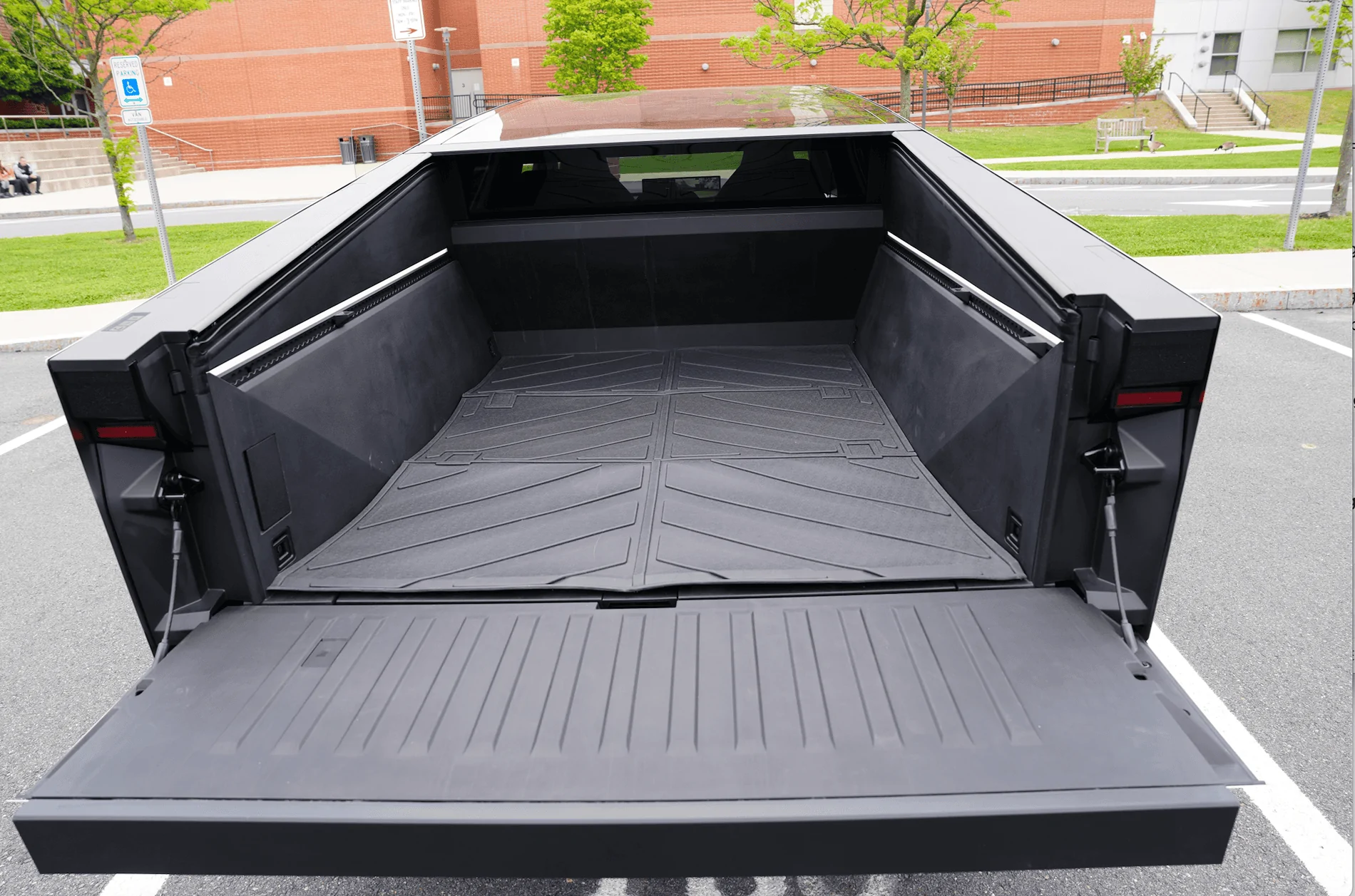 Tesla Cybertruck Tesla Cybertruck Bed Mat Available Now! 1