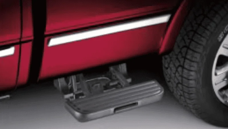 Tesla Cybertruck Reaching the bed from the side of the truck 1724259075151-wz