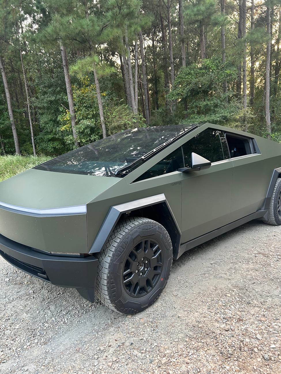 Tesla Cybertruck Daily random Cybertruck photos thread - Post Yours! 📸 🤳 IMG_9688