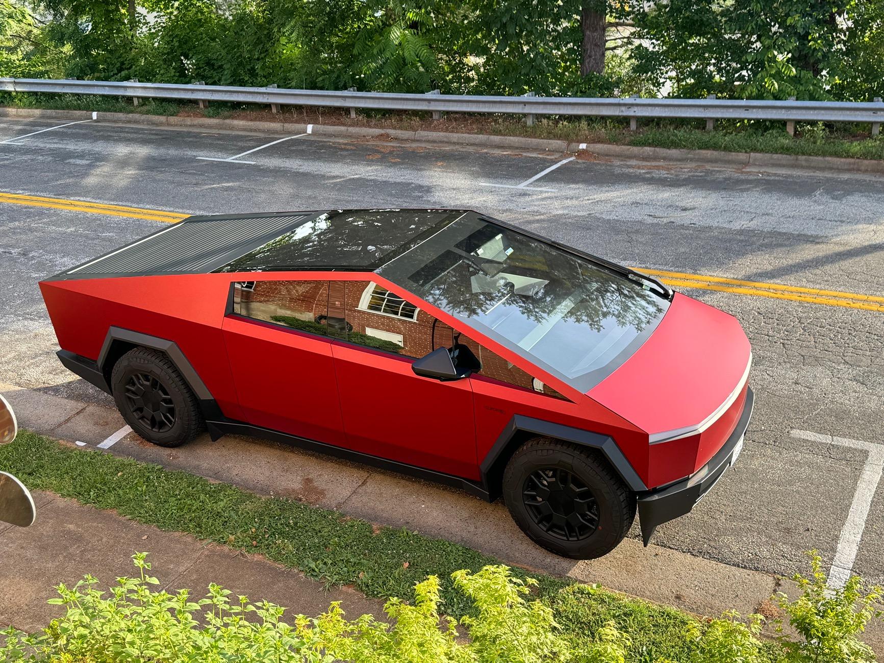 Tesla Cybertruck Post your best wrap photos! IMG_6365