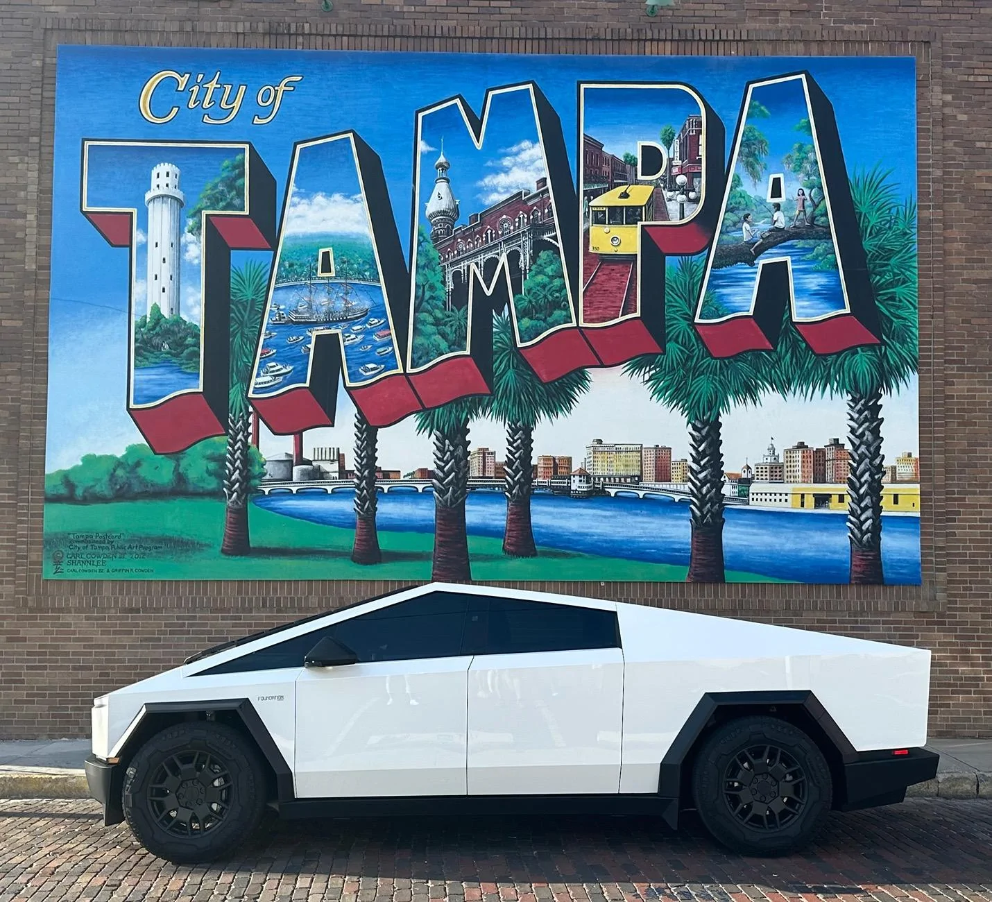 Tesla Cybertruck Post your best wrap photos! IMG_9991