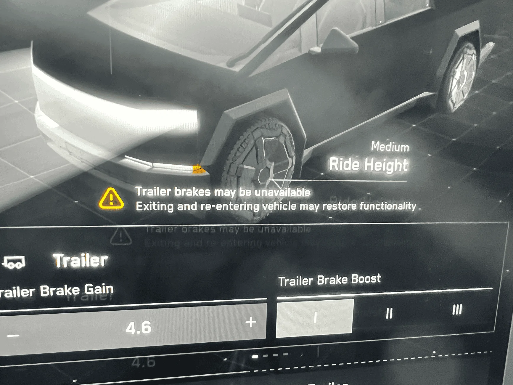 Tesla Cybertruck Anyone having challenges with their trailer and Cybertruck? tempImageLnSKYx