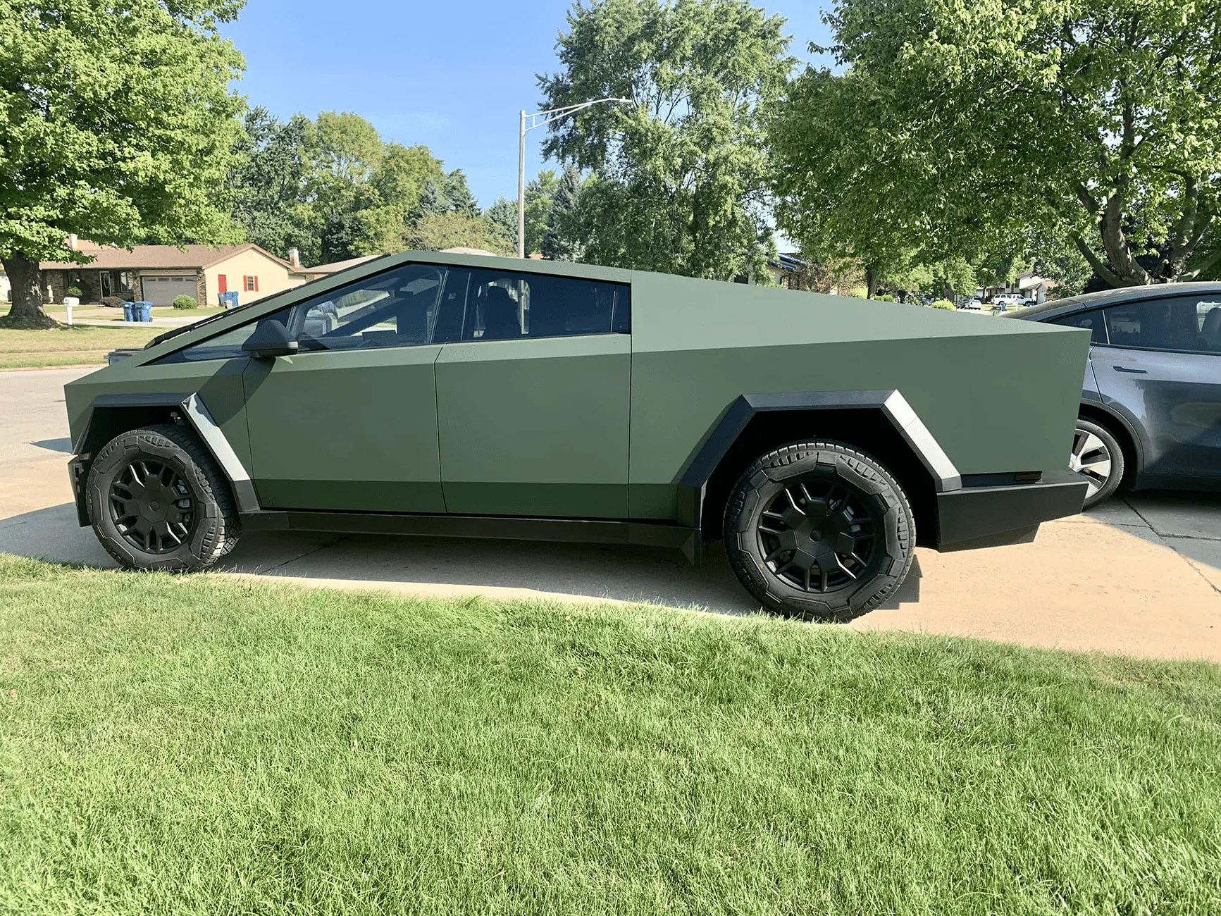 Tesla Cybertruck First real road trip with my Cyberbeast.  365wh/mile over a 436x2 mile trip. 1724468289498-1