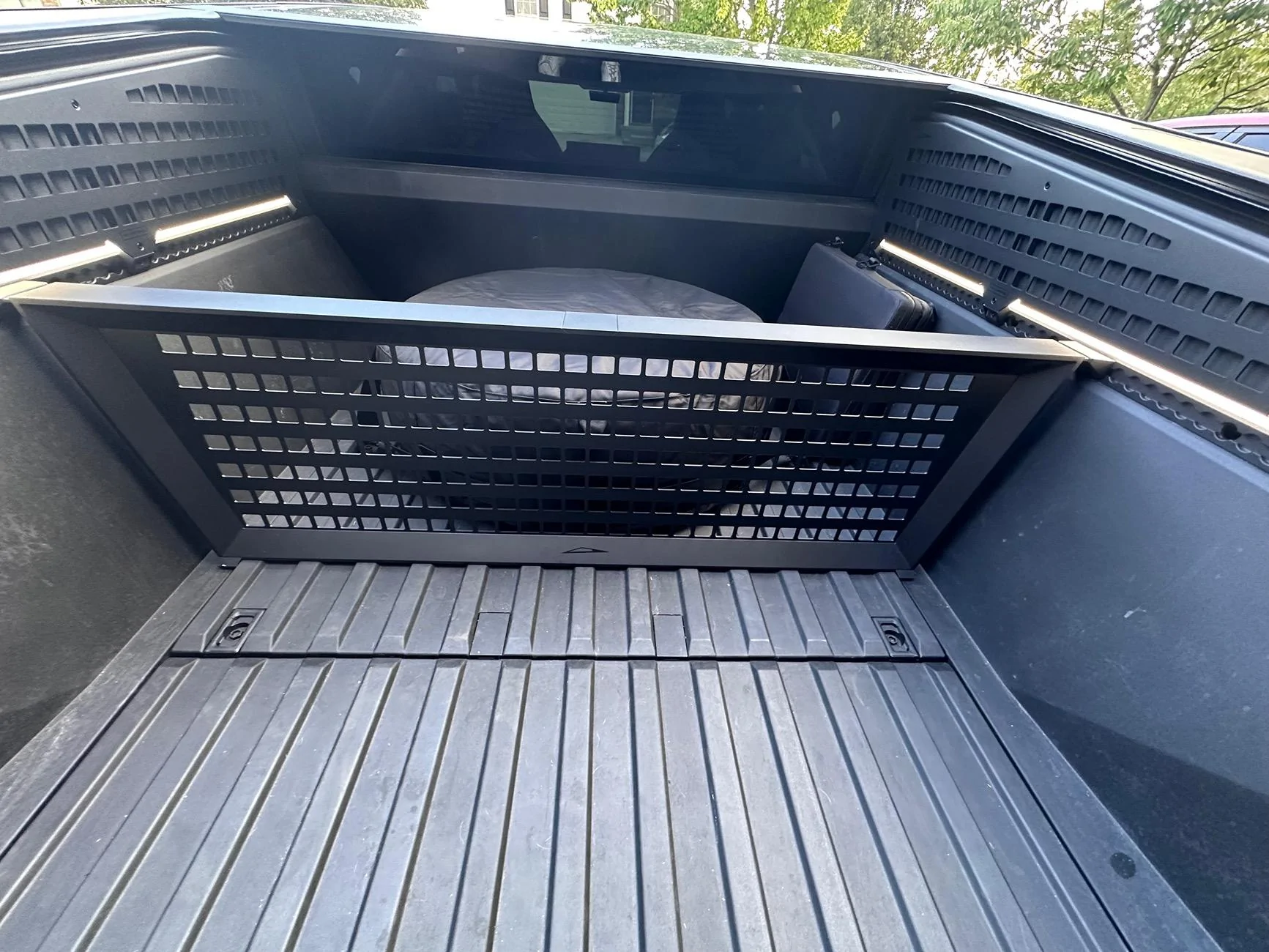 Tesla Cybertruck Can vault fit bins, cargo divider and spare tire? IMG_4263