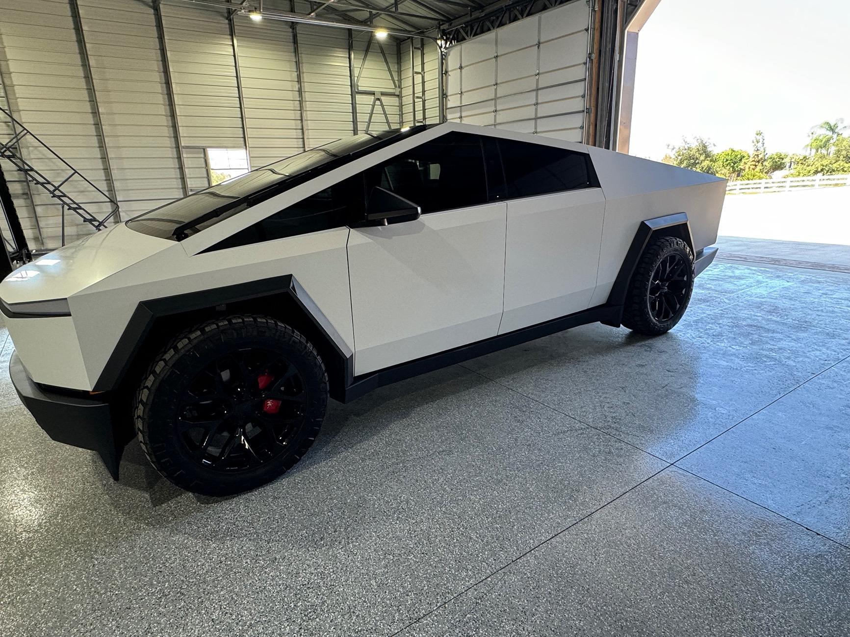 Tesla Cybertruck WHITE Vinyl Wrap & PPF Cybertruck -- Photos & Videos IMG_0099