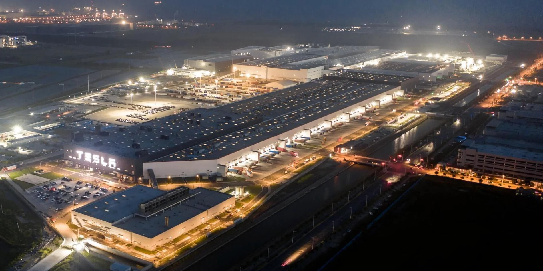 Tesla Cybertruck Tesla is adding an EV parts recycling facility to Gigafactory Shanghai Q4-2020-Tesla-Giga-Shanghai-1-c