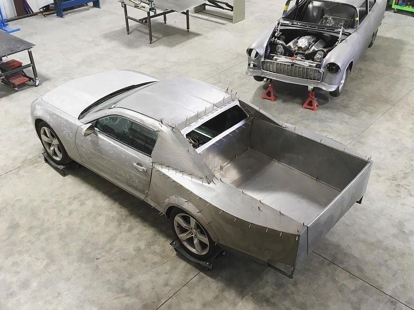 Tesla Cybertruck Camero into Cybertruck cycam1