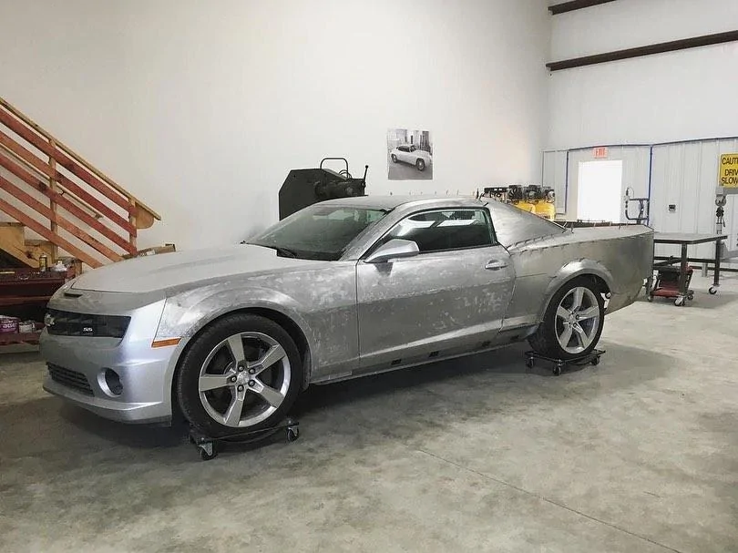 Tesla Cybertruck Camero into Cybertruck cycam3