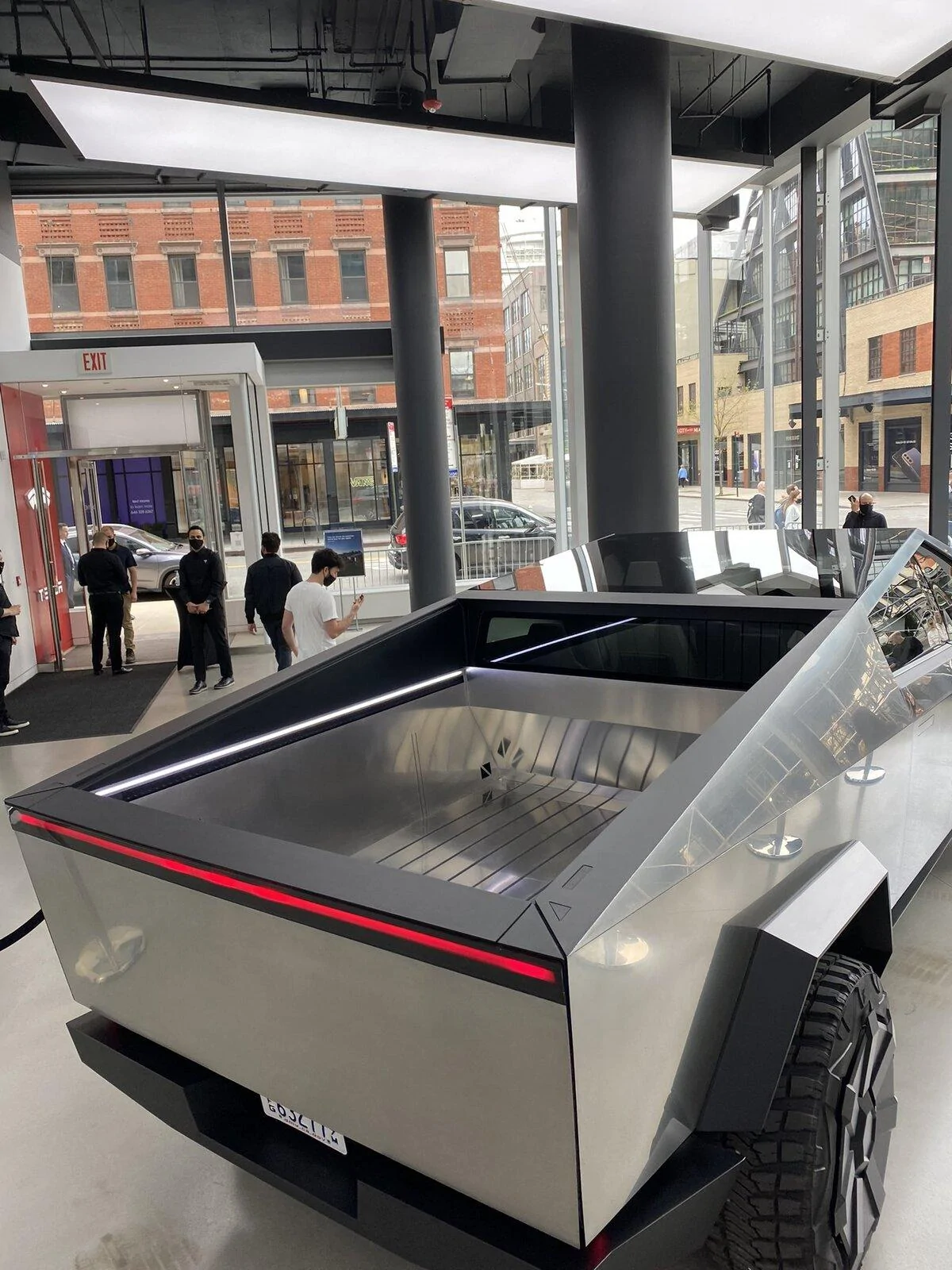 Tesla Cybertruck Cybertruck Spotted in NYC! [Street Video Added] tesla-cybertruck-nyc-2