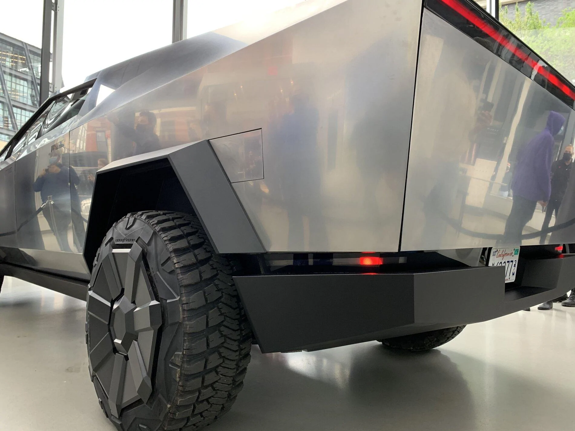 Tesla Cybertruck Cybertruck Spotted in NYC! [Street Video Added] 20E92CFE-8B90-4C00-B439-B0B2D4023615