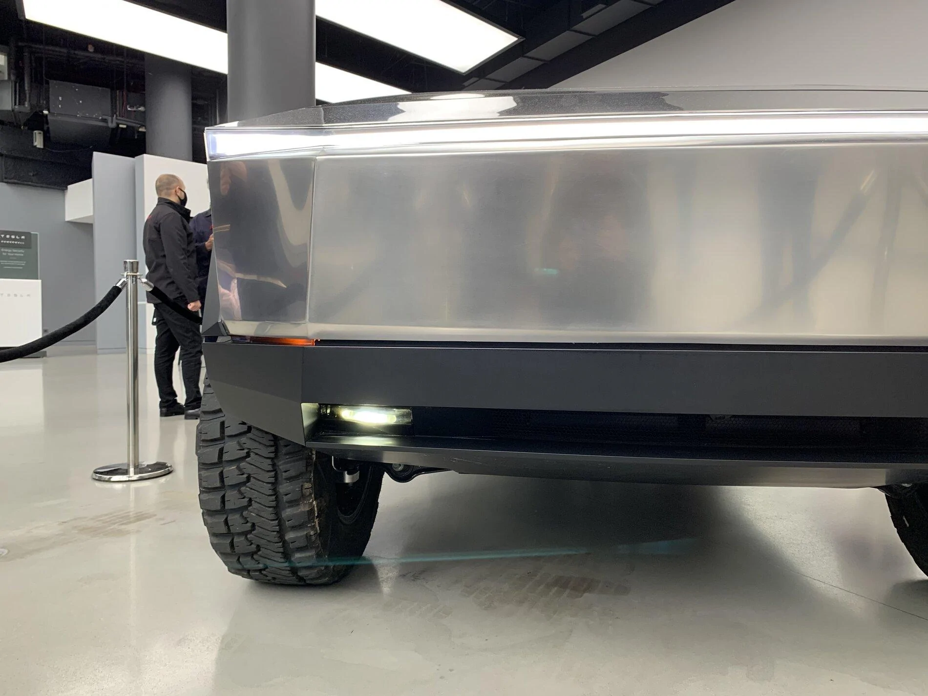 Tesla Cybertruck Cybertruck Spotted in NYC! [Street Video Added] 9B1068FB-C234-4C90-A09F-121E35BCF75D