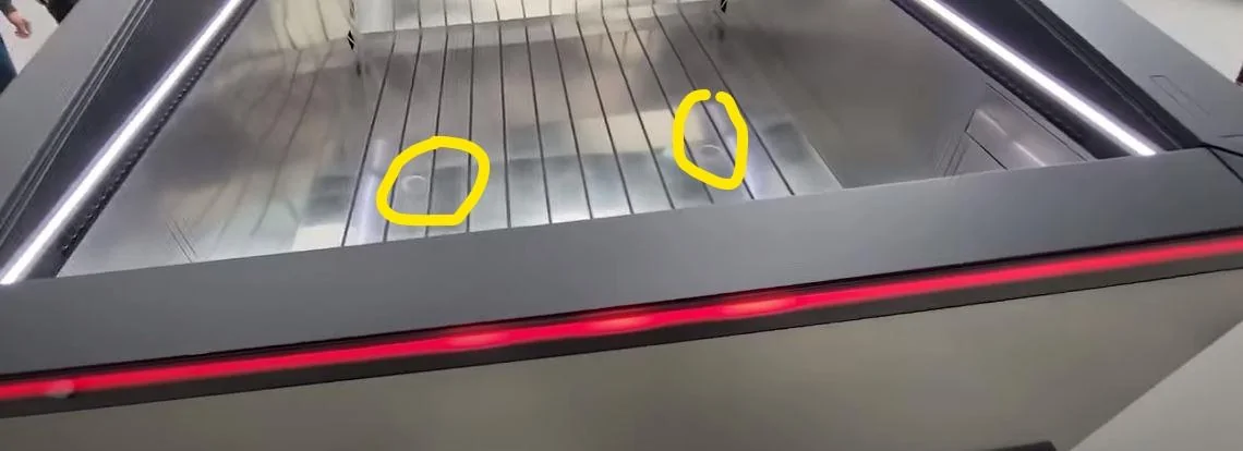 Tesla Cybertruck Odd Changes to Cybertruck Bed? Cybertruck 2_LI