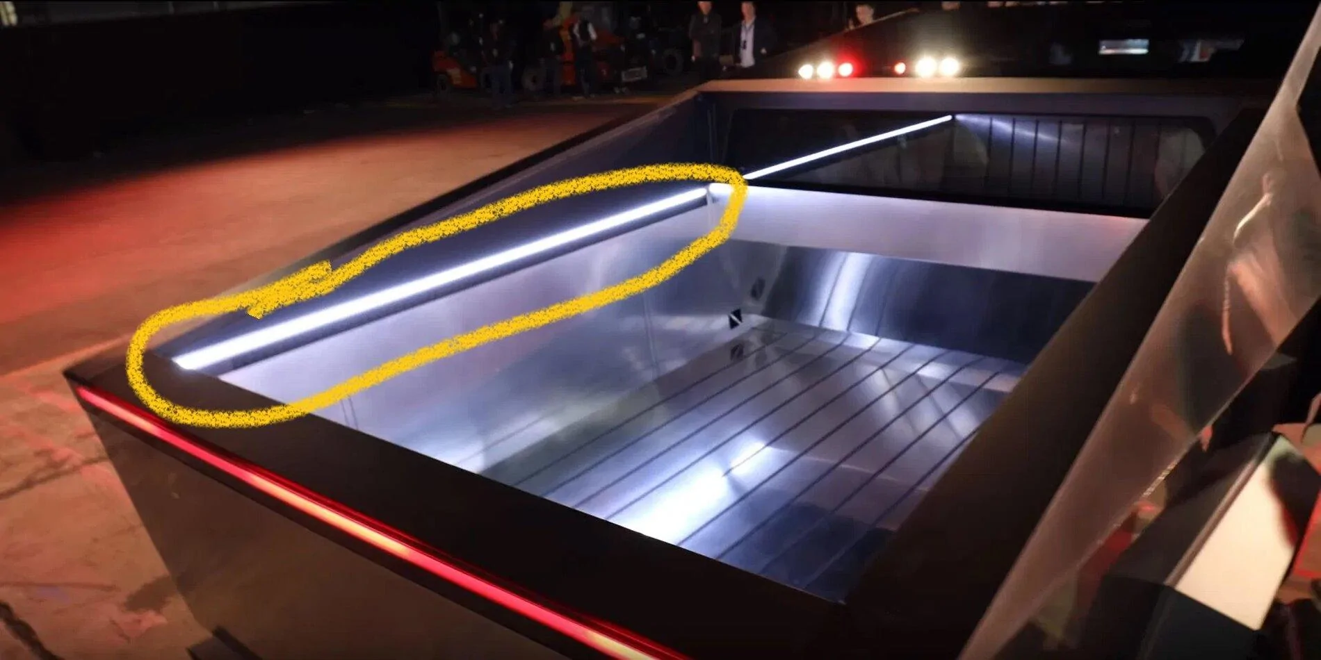 Tesla Cybertruck Odd Changes to Cybertruck Bed? Tesla-Cybertruck-Electric-Pickup-Truck-Bed-Vault