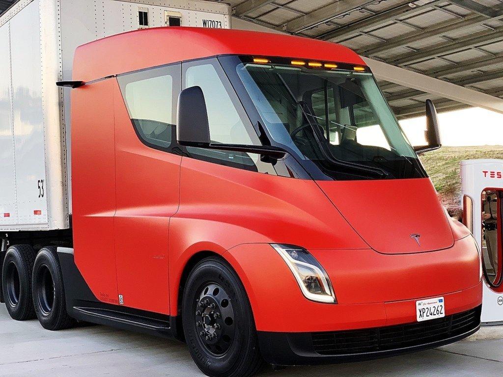 Tesla Cybertruck Tesla Installs Megachargers at Frito-Lay as Delivery of 15 Semi Truck Approaches 1_955d37e0-e9ff-4f57-8a21-63160164333d_1024x1024