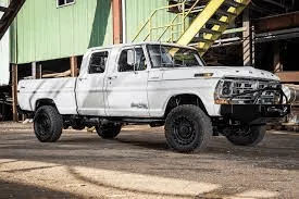 Tesla Cybertruck Eight Foot Bed on Cybertruck 1622171355468