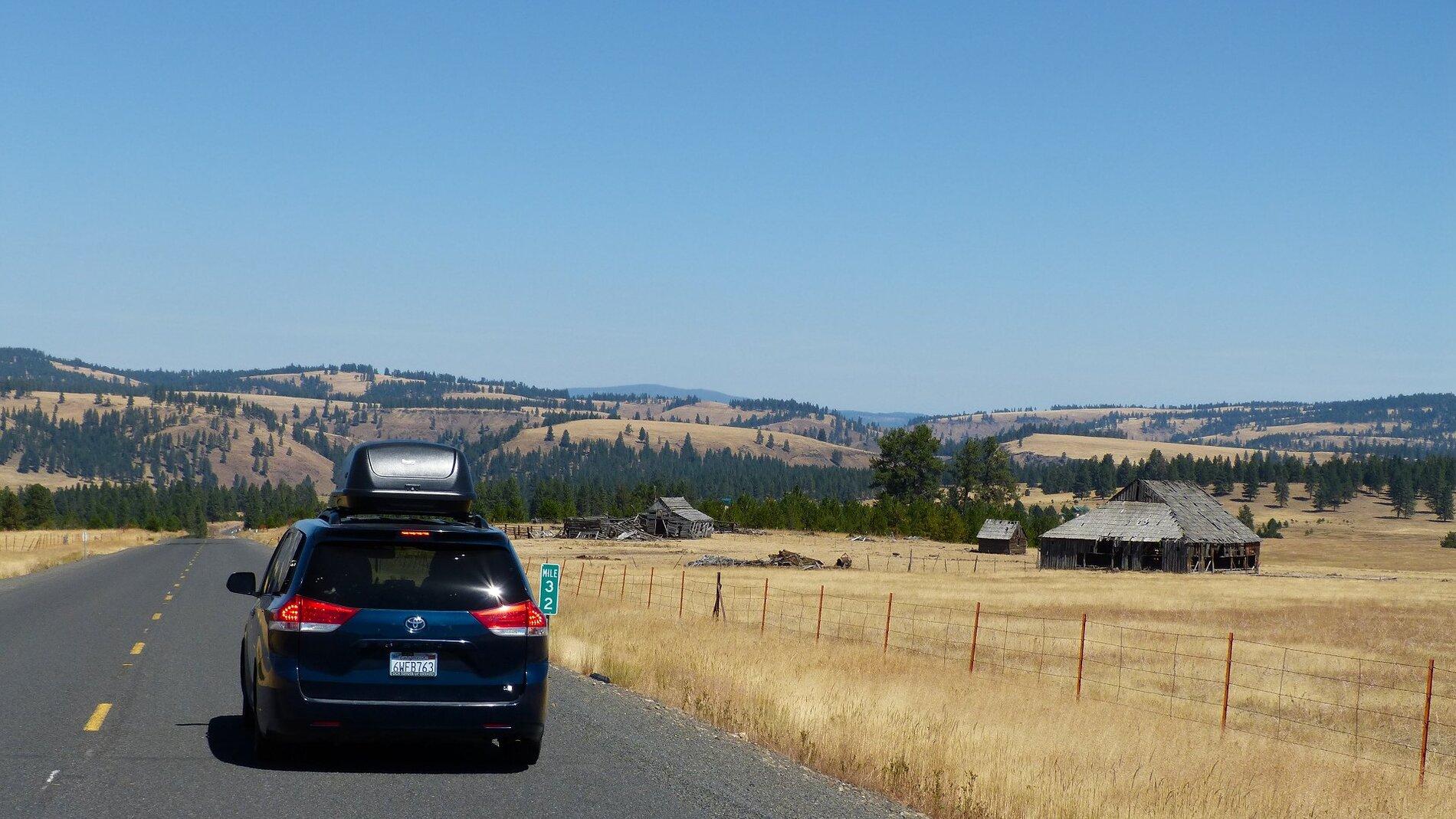 Tesla Cybertruck Road trips + pictures backwoods