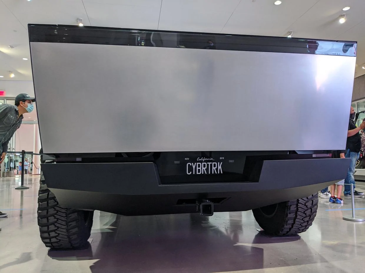 Tesla Cybertruck Cybertruck camper with spare tire carrier on tailgate IMG_20200621_134744 x1240