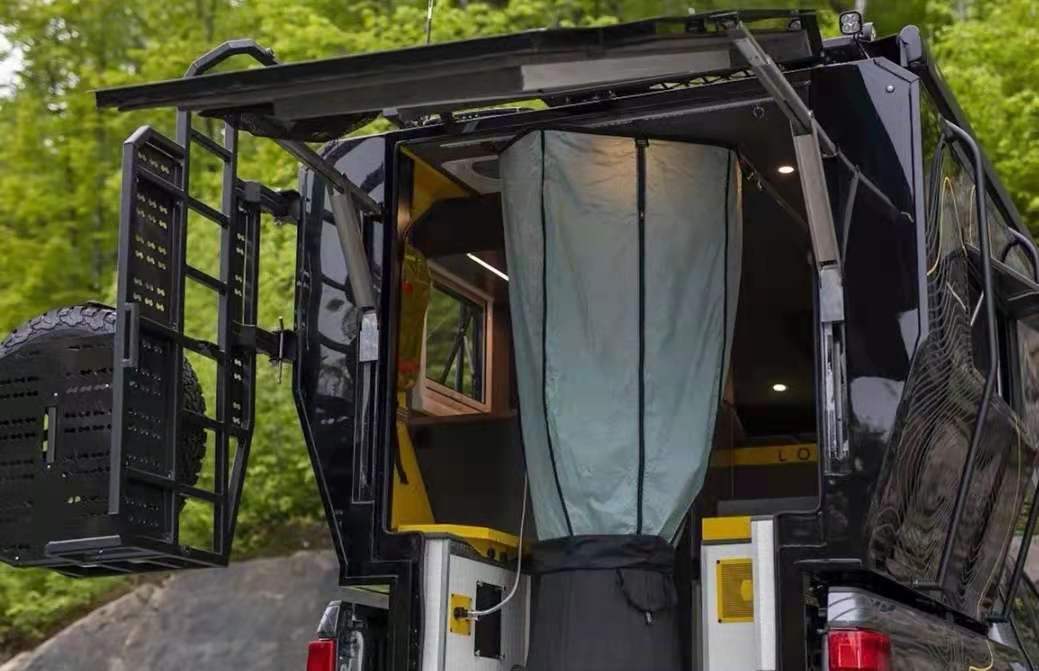 Tesla Cybertruck Cypertruck backs RV 3