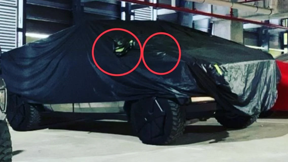 Tesla Cybertruck One of the Cybertrucks is with Savage Garage AA46A292-97B7-4EB2-A373-4D18E731A858