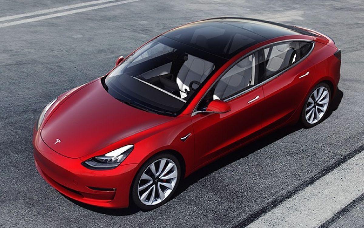Tesla Cybertruck Apple confirms hiring of Ulrich Kranz, former CEO of EV company Canoo image