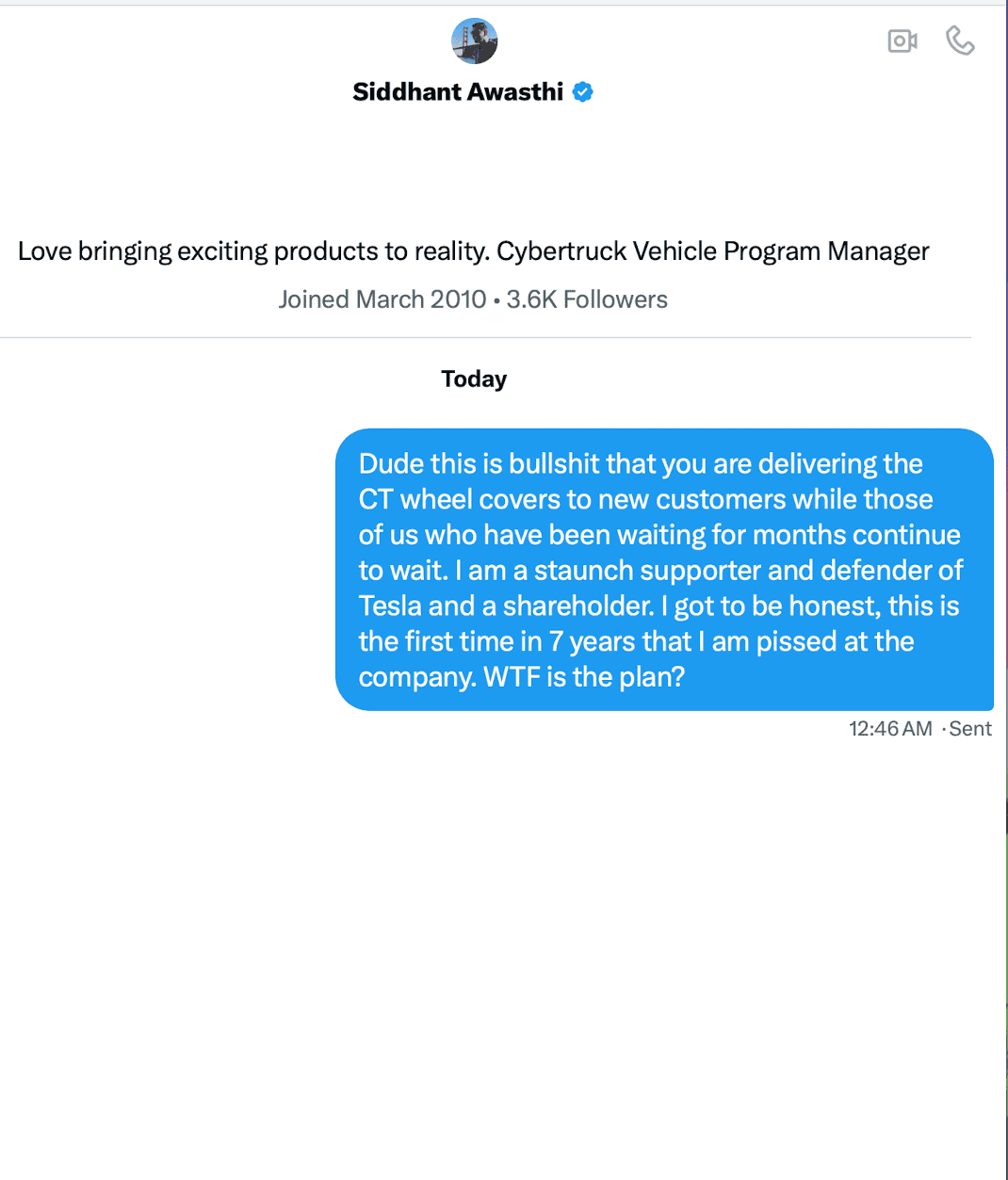 Tesla Cybertruck Cyber Wheel Cover Falls Off While Driving Screenshot 2024-08-26 at 7.22.52 PM