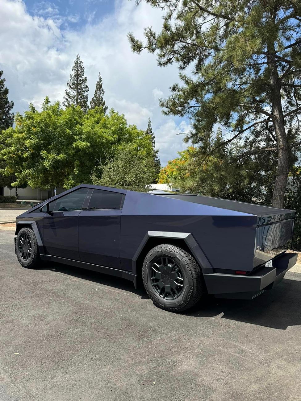 Tesla Cybertruck BLUE / BLURPLE / PURPLE Vinyl Wrap & PPF Cybertruck -- Photos & Videos Mineral Blue Wrap (Pure PPF) +  XPEL Prime XR Plus Tint 1