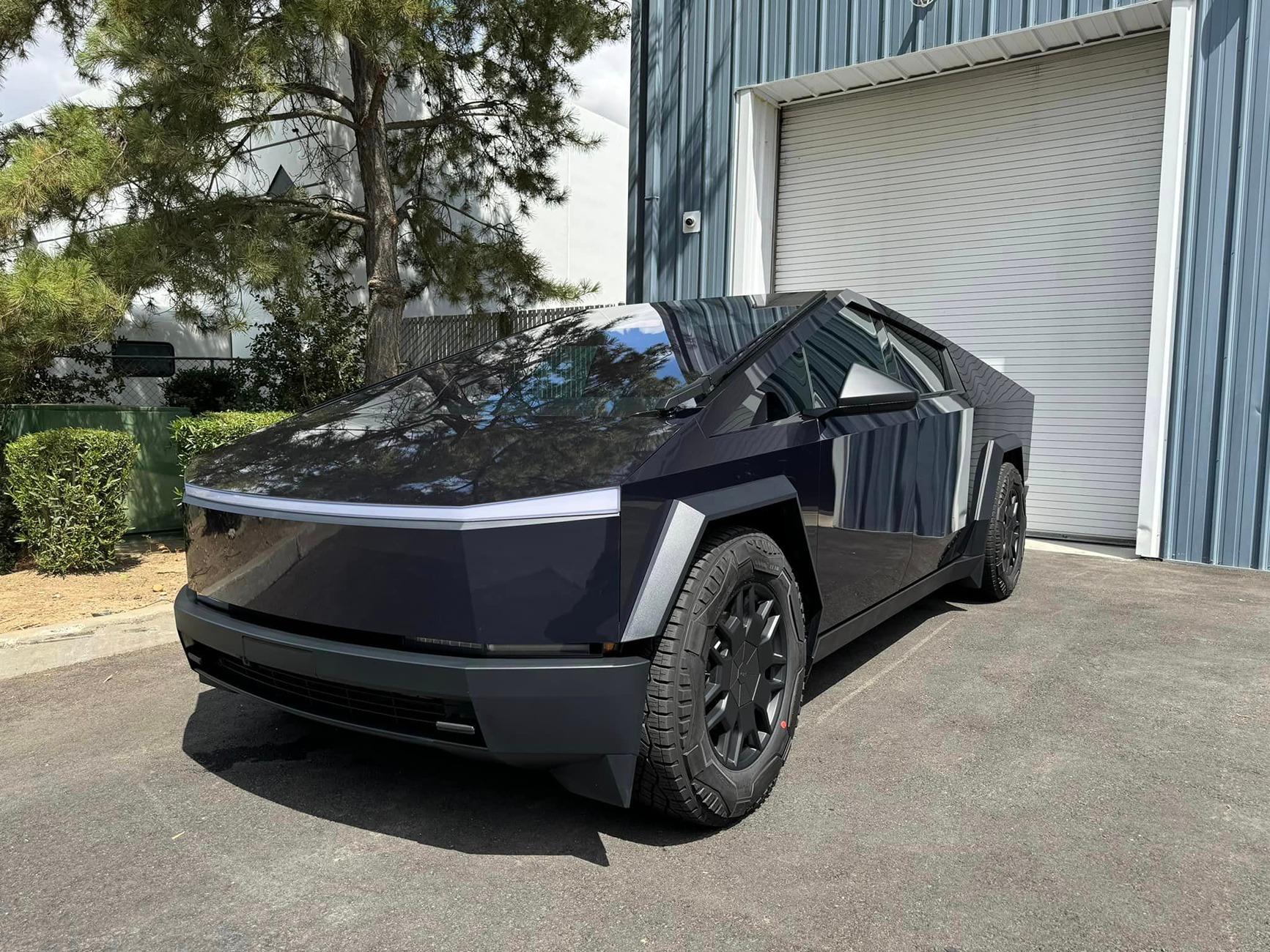 Tesla Cybertruck BLUE / BLURPLE / PURPLE Vinyl Wrap & PPF Cybertruck -- Photos & Videos Mineral Blue Wrap (Pure PPF) +  XPEL Prime XR Plus Tint 6