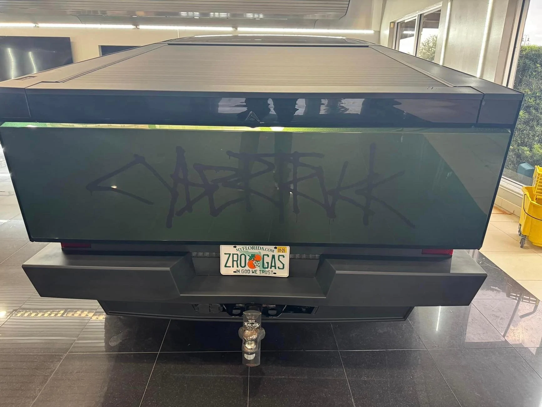Tesla Cybertruck GREEN Vinyl Wrap & PPF Cybertruck -- Photos & Videos PurePPF Gloss Green & Gold Wrap Cybertruck 1