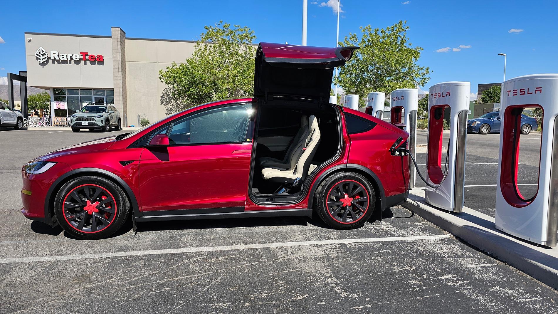 Tesla Cybertruck What's your ideal second vehicle to the Cybertruck and why? 20240818_161022