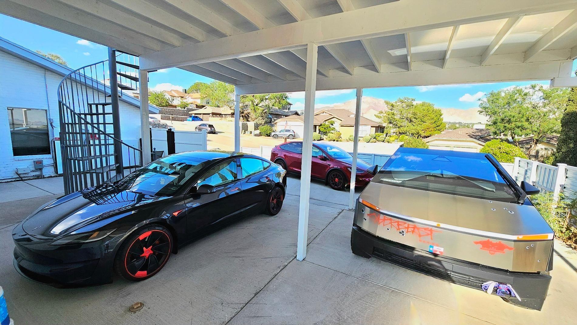 Tesla Cybertruck What's your ideal second vehicle to the Cybertruck and why? 20240810_175111