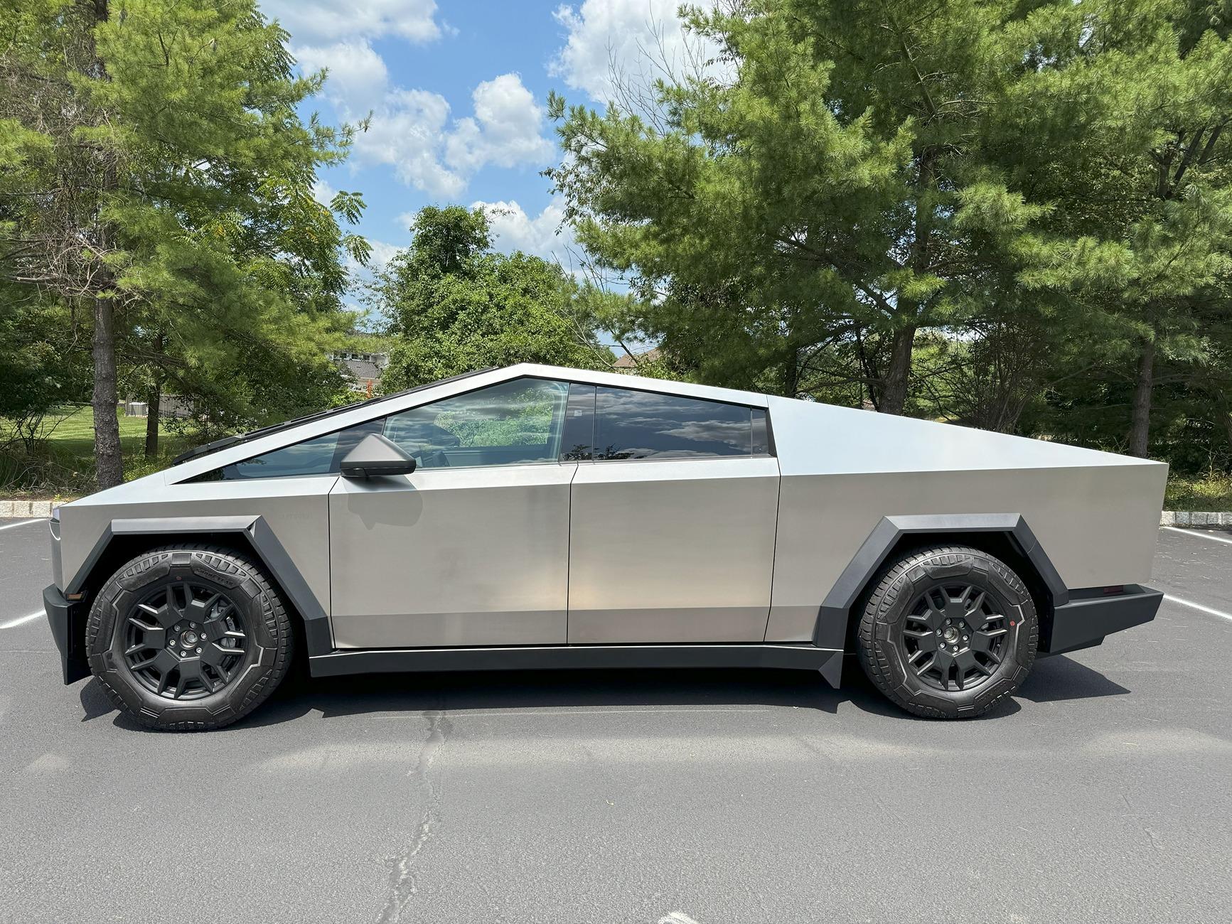 Tesla Cybertruck What's your ideal second vehicle to the Cybertruck and why? 20240727_160333562_iOS