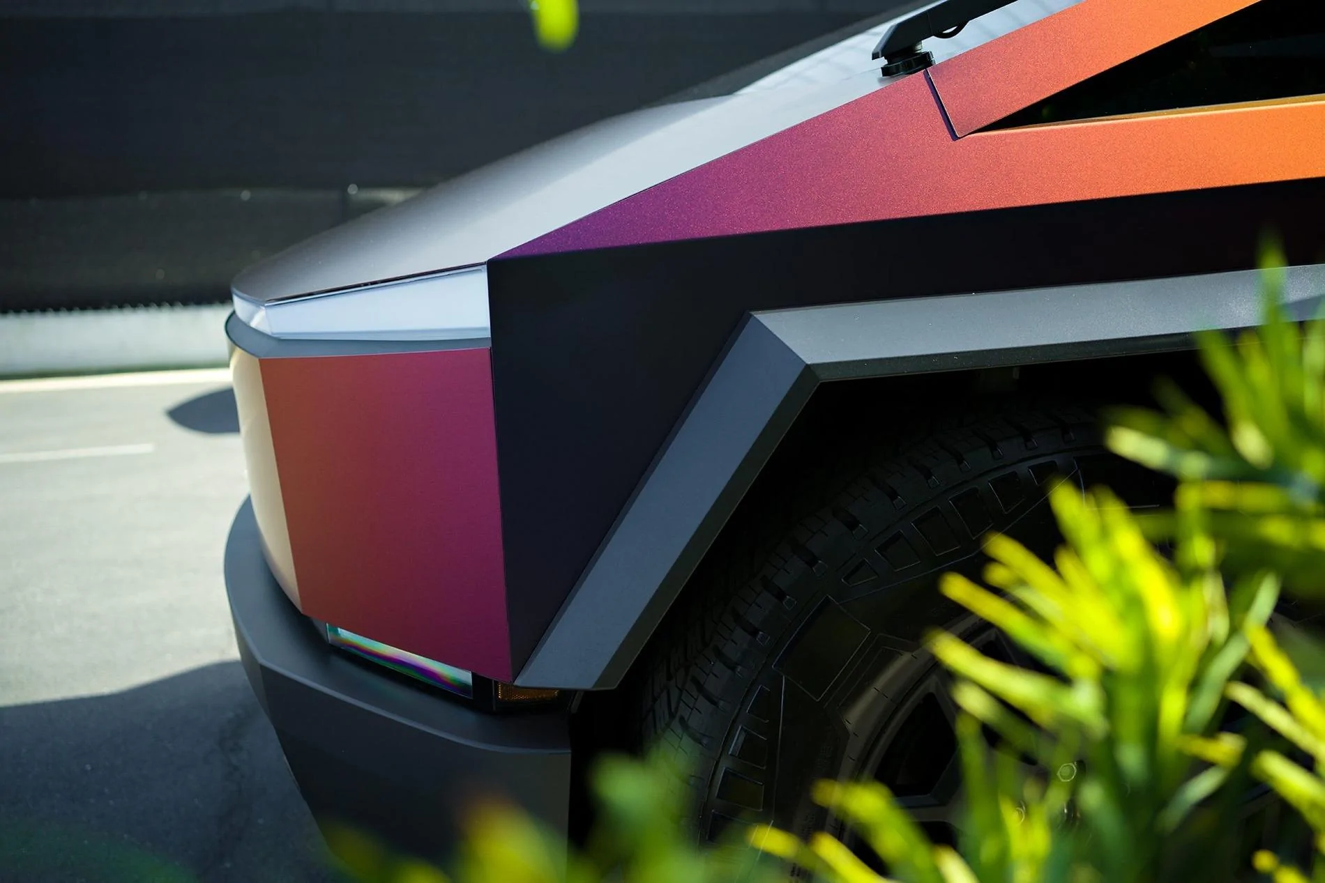 Tesla Cybertruck COLOR SHIFT / FADE / CHAMELEON Vinyl Wrap & PPF Cybertruck -- Photos & Videos Avery Dennison SW900 Satin Roaring Thunder vinyl wrap on Cybertruck 17