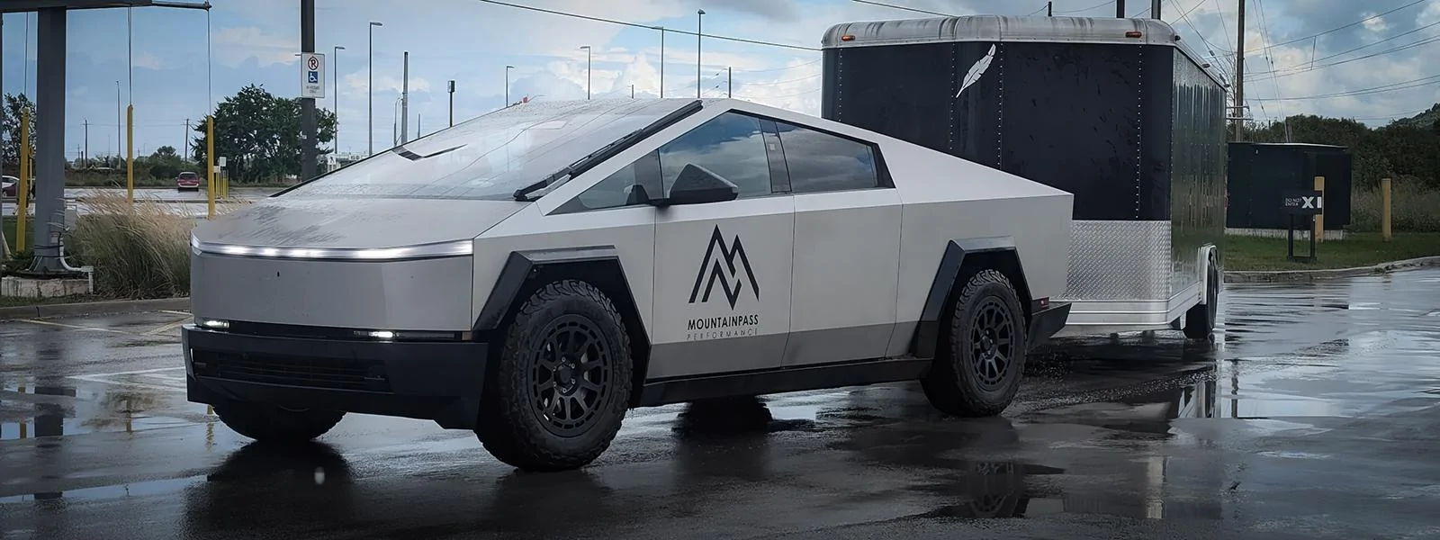 Tesla Cybertruck MPP "MEGA TERRA" Cybertruck Wheels - Now Available For Pre Order! Cybertruck-Towing-Mega-Terra