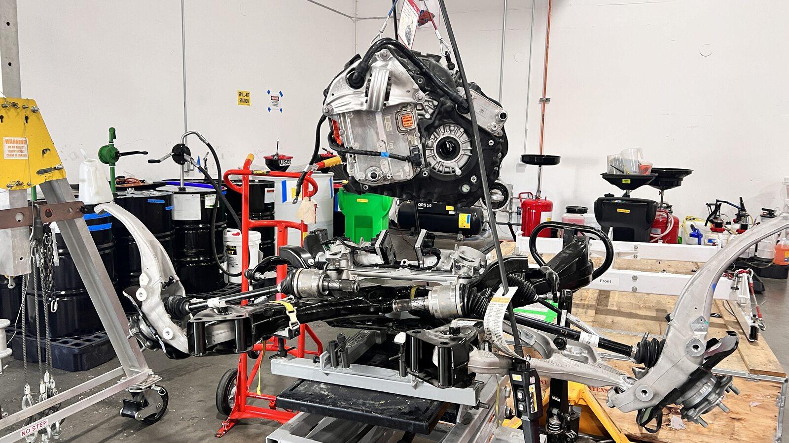 Tesla Cybertruck Tesla towed my Cybertruck tonight— HV Isolation Errors GUID-49BA55C5-AB16-44C8-AF00-07FF6864F047-online-en-US
