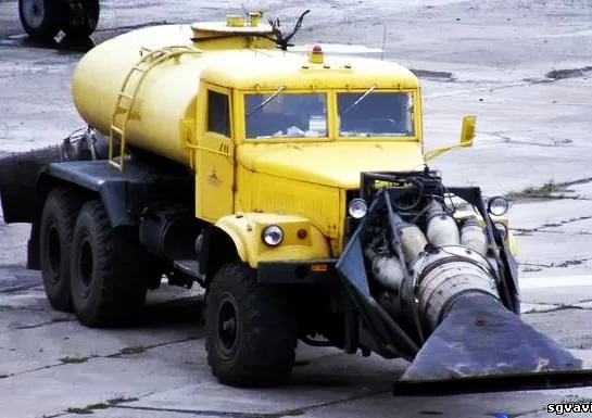 Tesla Cybertruck First Snowplow installed on a Cybertruck MiG-15-jet-engine-snowblowers-5