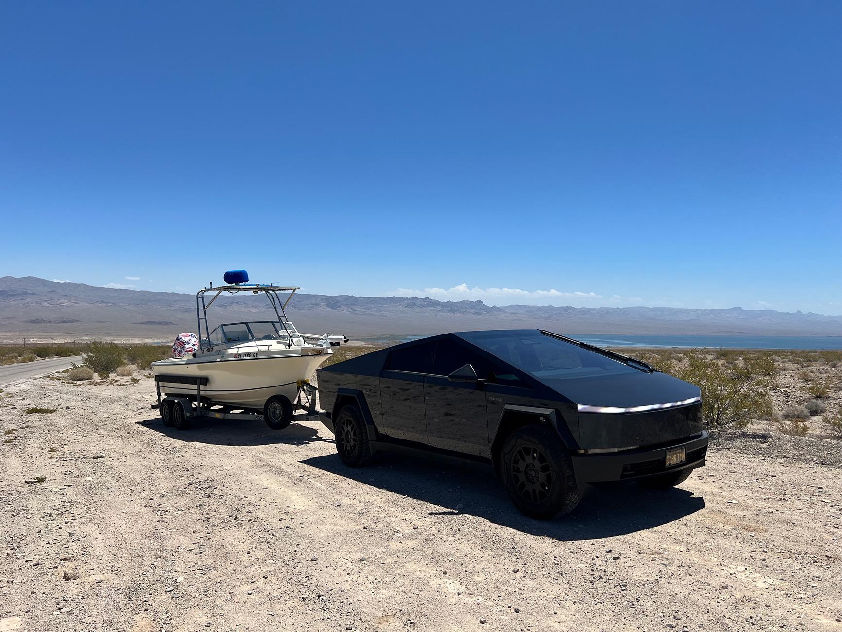 Tesla Cybertruck Chill Out on the Road! Free Cybertruck Front Trunk Insulation Cooler Bag Giveaway!🚀🚀 IMG_4338