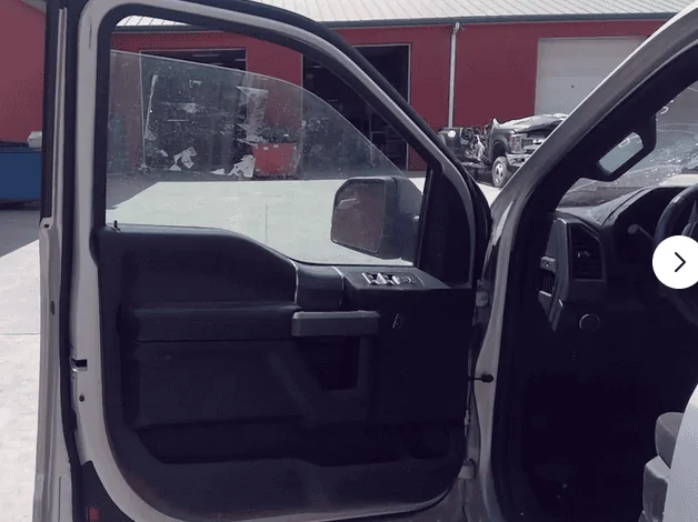 Tesla Cybertruck Thief Breaks In by Peeling Window Open on Cybertruck 1725137296551-g4