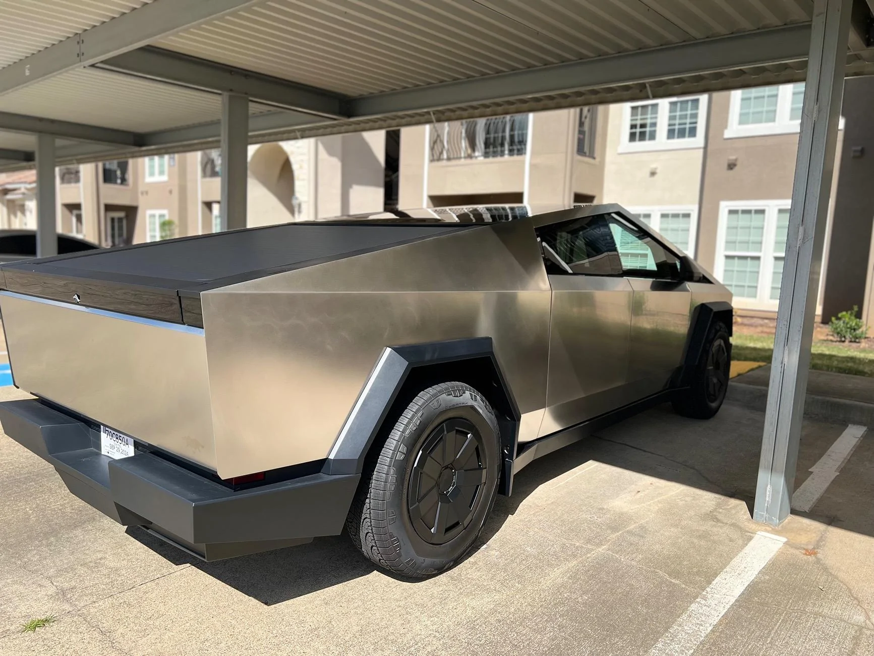 Tesla Cybertruck Cyberbeast waiting room ⏳ IMG_0807